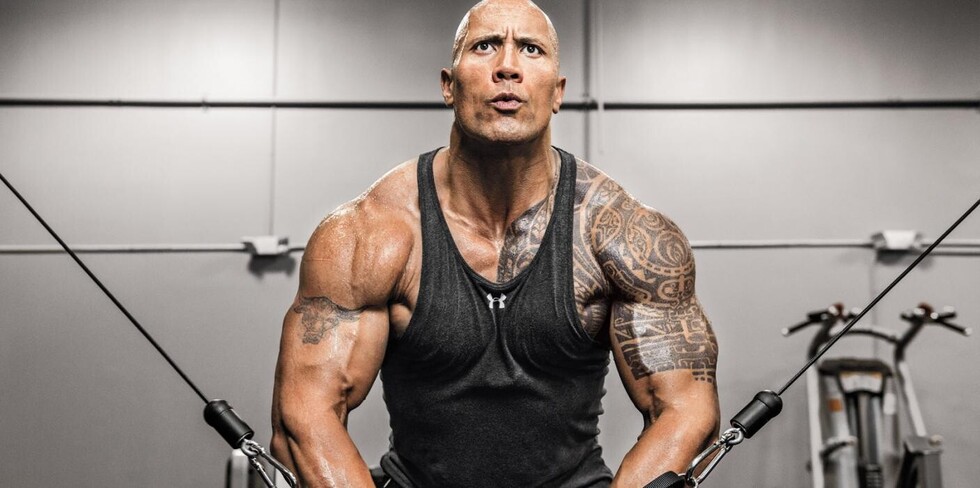The Rock se compró una lujosa mansion