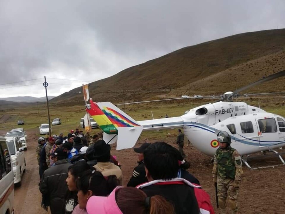 Helicóptero que trasladaba a Morales aterriza de emergencia por falla mecánica