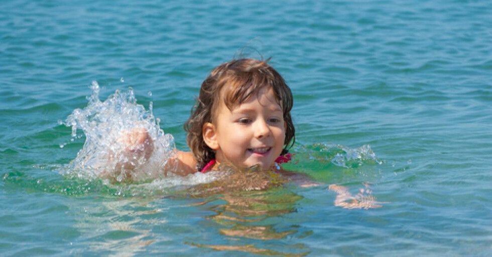 Natación, cómo escoger una buena escuela para los niños