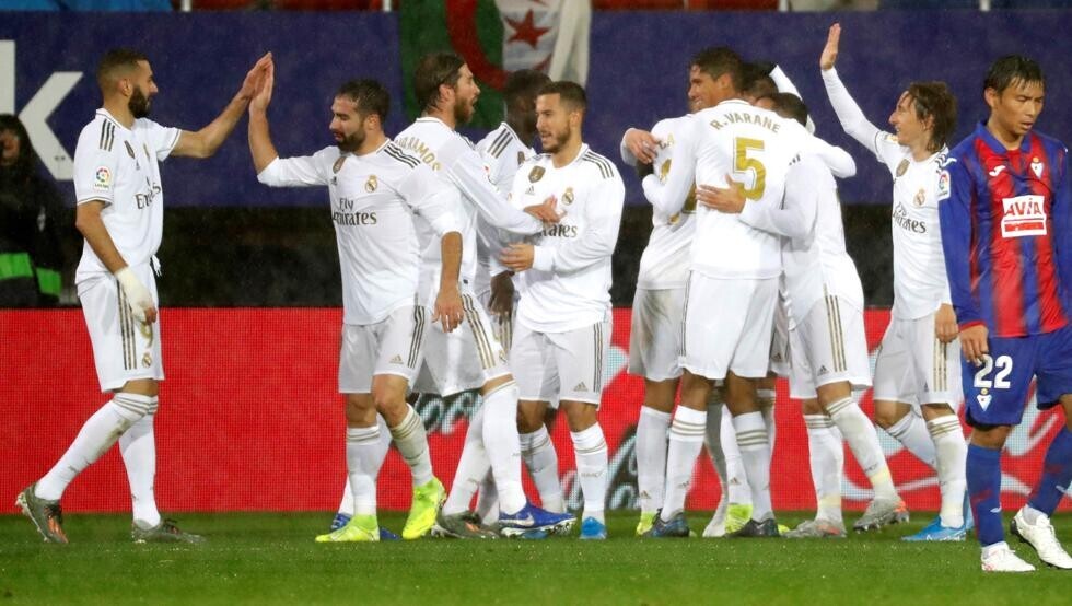 El Madrid pasa por encima del Eibar