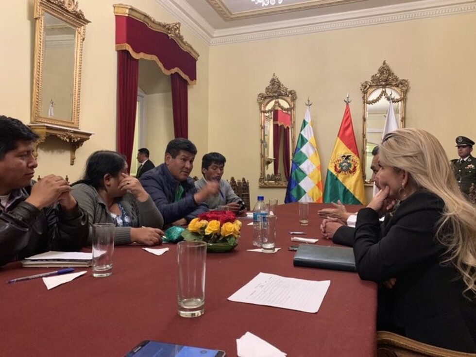 Bancadas acuerdan Ley para convocar elecciones inminentes