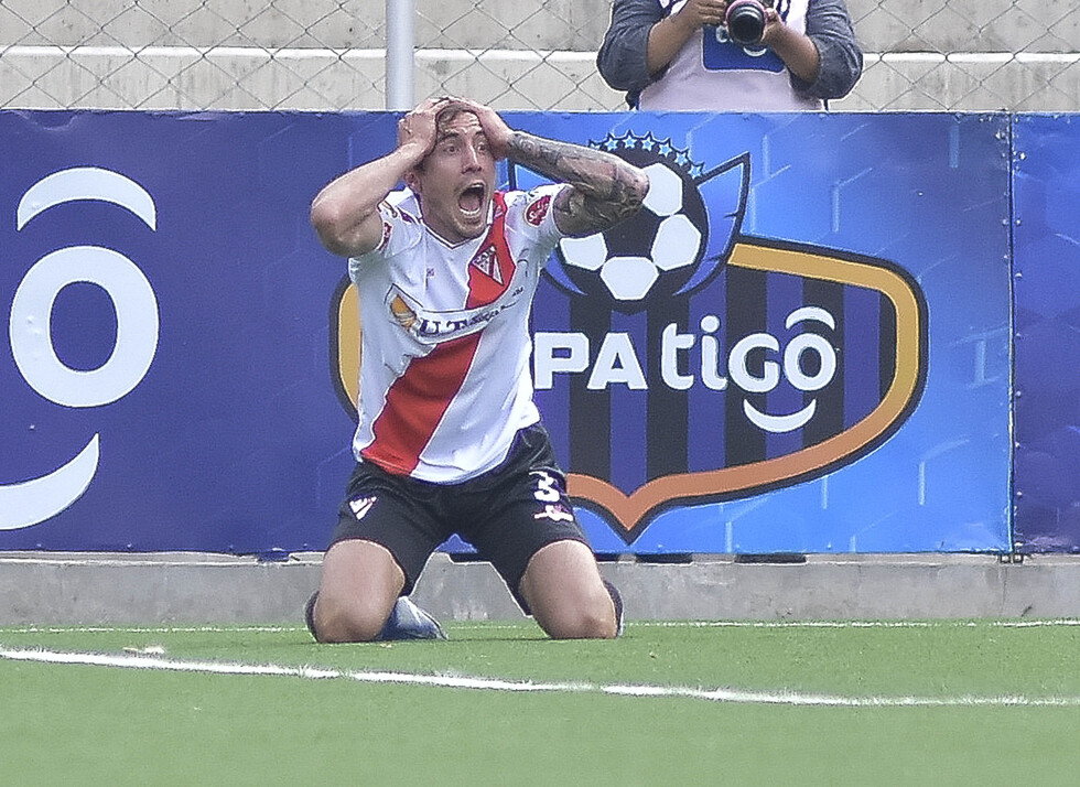 Wilstermann se queda con la cima con un empate en El Alto