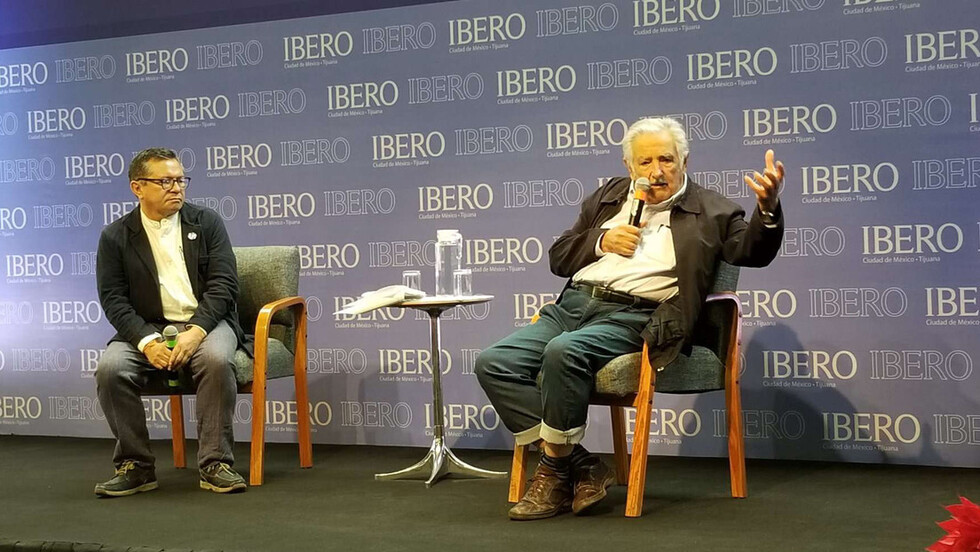 Mujica visita a Evo en México y habla de las elecciones de Uruguay