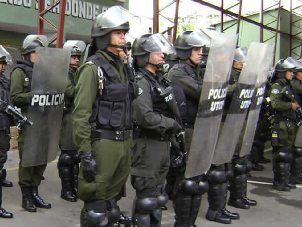 Policía presenta plan para fiestas de fin de año