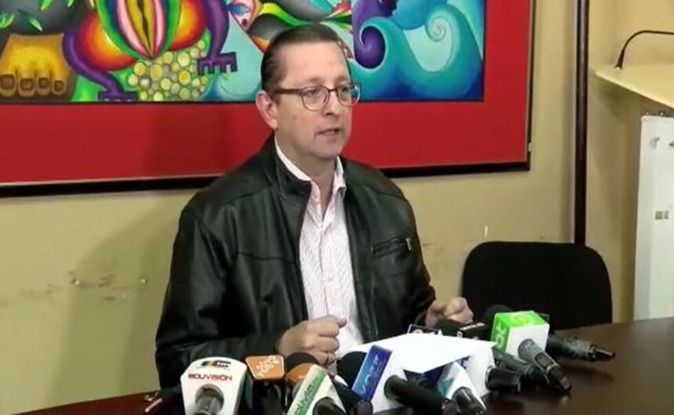 Denuncian conglomerado de empresas ligadas a Evo