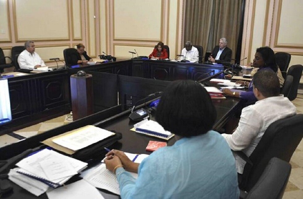 Convocan  en Cuba a  elección de gobernadores