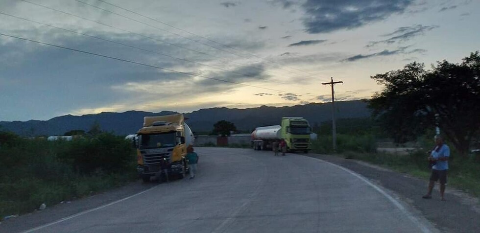 Bloquean ingreso a planta separadora de líquidos en el Chaco por fuentes de trabajo