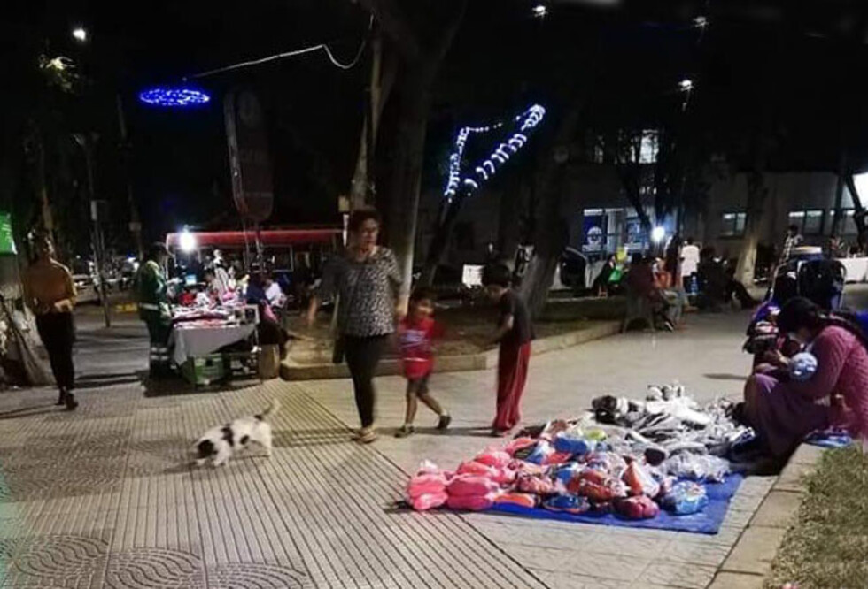 Parque Bolívar es tomado por inflables y vendedores