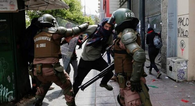 Buscan procesar a Intendente por la represión en Santiago