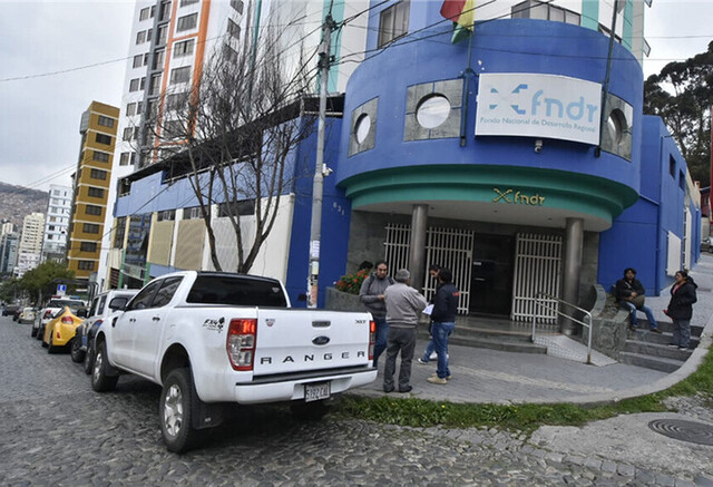 La Paz: encarcelan a un “guerrero digital”