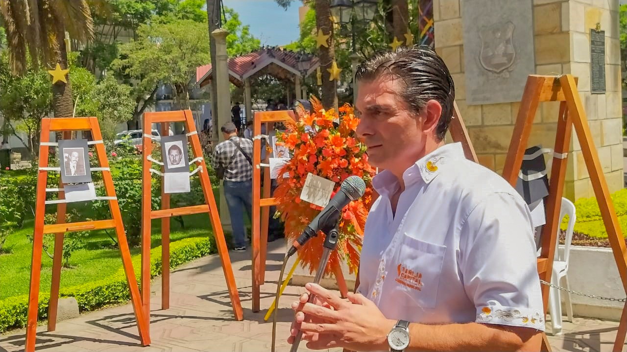 Rodrigo Paz defiende la democracia y rinde homenaje a los caídos en la Masacre de la Calle Harrington