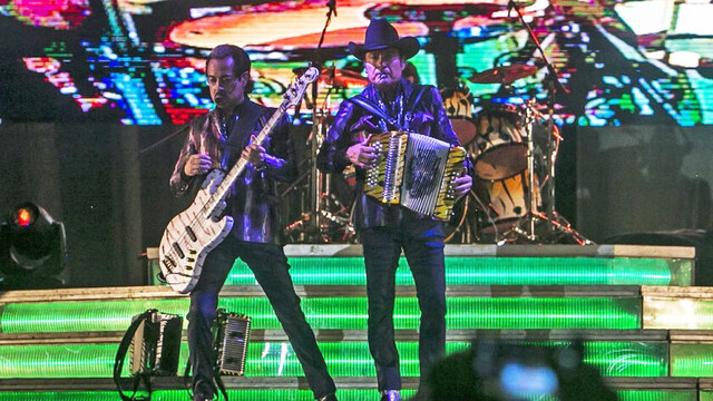 Confirman a los Tigres del Norte en el Super Bowl 2020