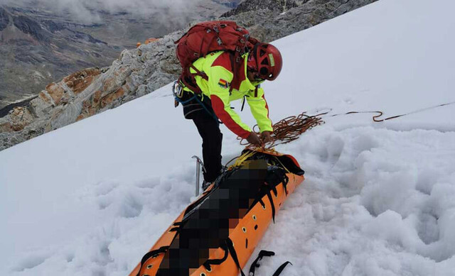 Extranjero murió al escalar el Huayna Potosí