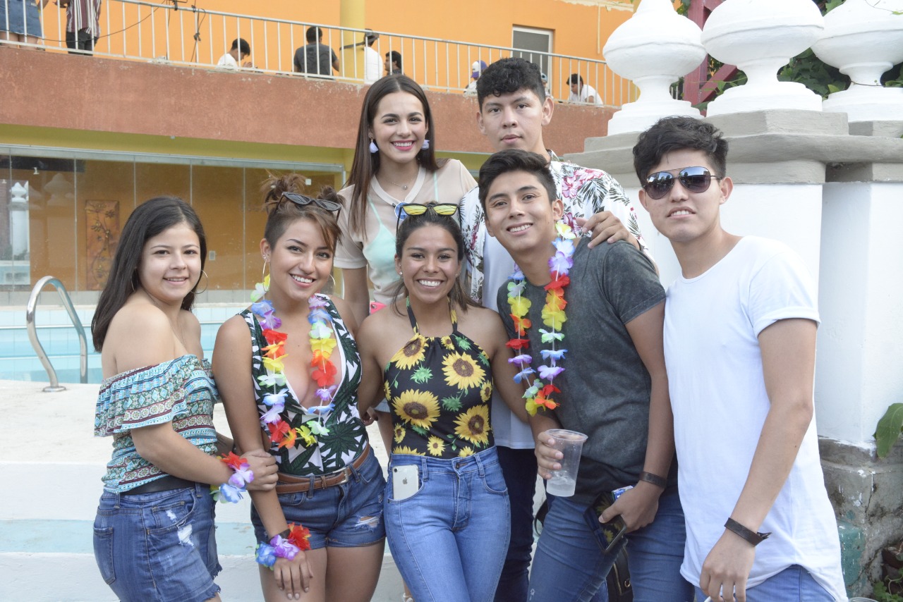 Pool Party en la chura Tarija