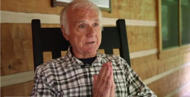 Exsacerdote de 85 se hizo actor porno