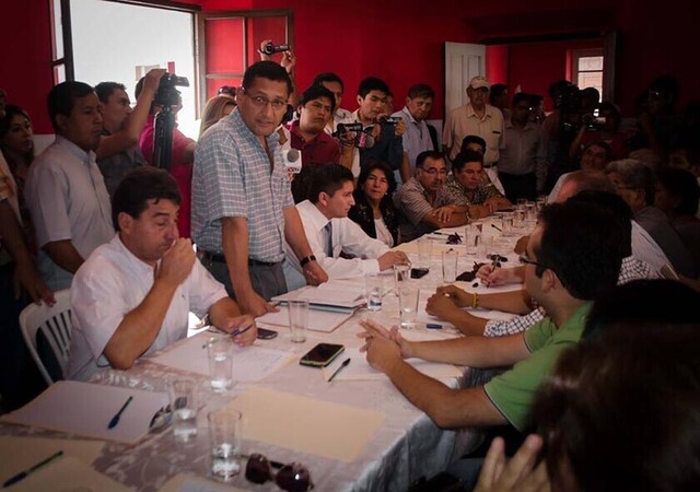 El cruising de los  políticos tarijeños