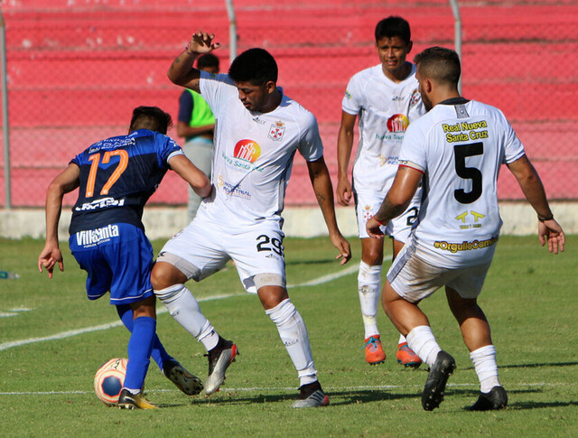 Real Santa Cruz dejó escapar  puntos en condición de local