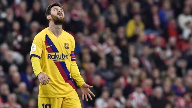 El Barcelona perdona y lo paga muy caro en la Catedral