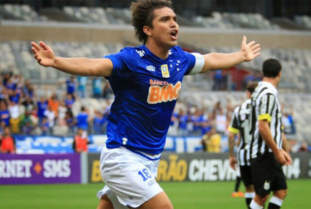 Martins volverá a jugar en el Cruzeiro