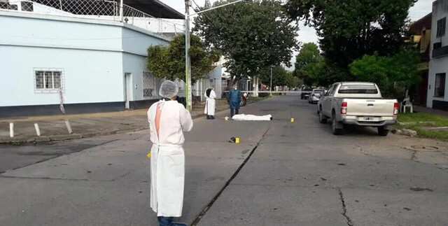 Se negó a pagar a “cuidacoche” y fue degollado