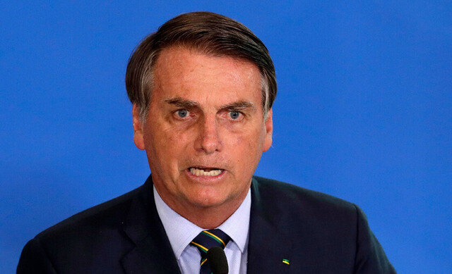 Bolsonaro insulta a una conocida periodista brasileña con una insinuación sexual