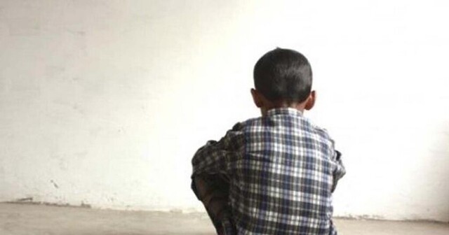 Mujer fue denunciada por tener sexo frente a su hijo de 4 años