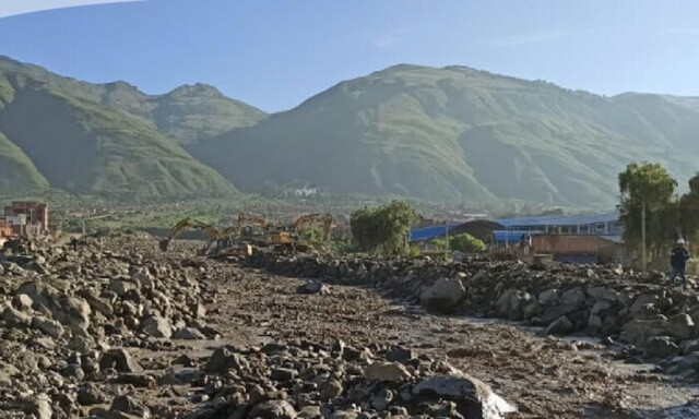 Ministro de Obras Públicas plantea la creación de una Autoridad Metropolitana de Cuencas