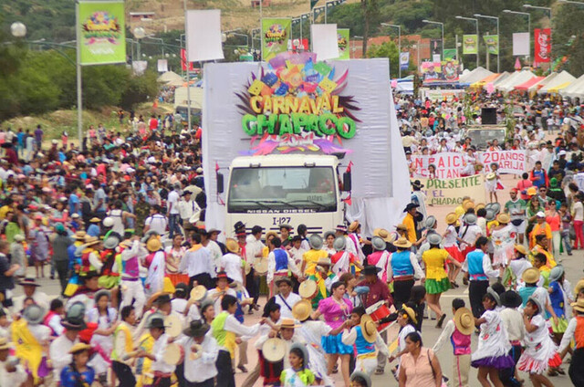 Fue aprehendido por tocar a una menor en corso