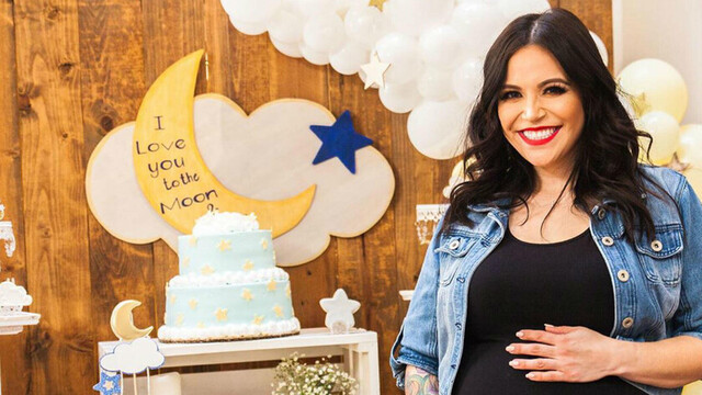 Jacqie Rivera  celebró el baby shower