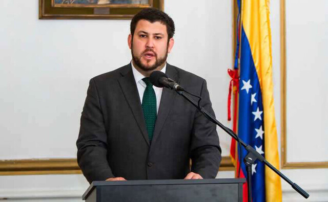 Refuerzan el terraplén en riberas del Pilcomayo