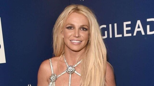Coronavirus: Britney dará  clases de yoga