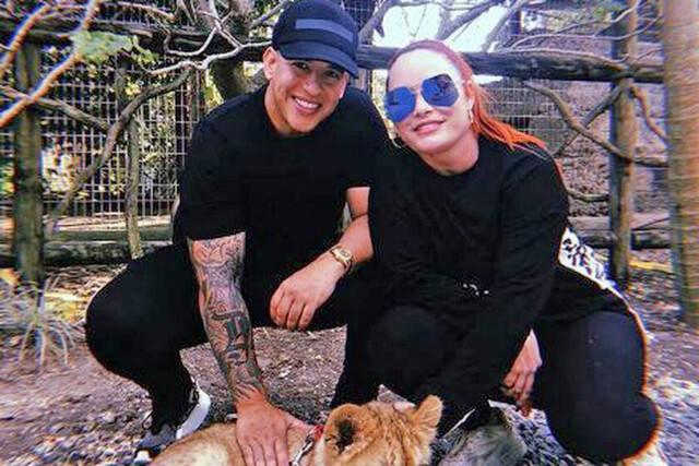 Daddy Yankee se puso  romántico con su esposa