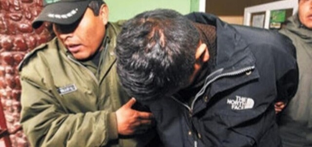 Peruano quiso estrangular a su pareja en  Cochabamba