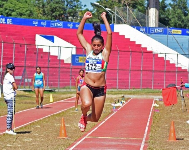Atletas buscan la forma de  entrenar en casa