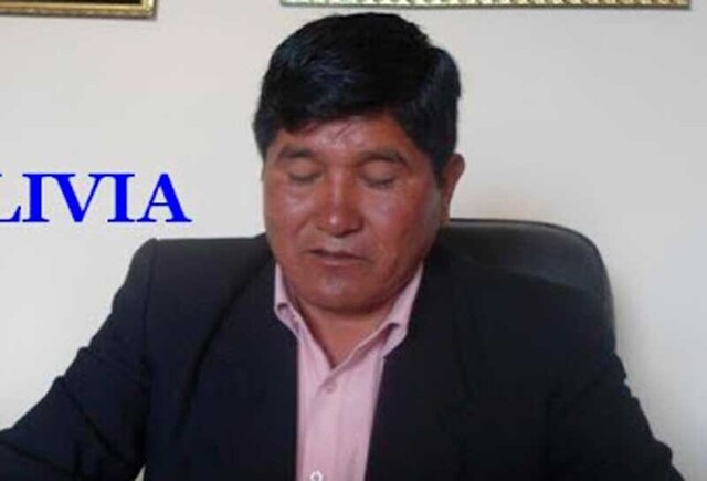 Aprehenden a Alcalde de Patacamaya por permitir fiesta patronal pese a la cuarentena