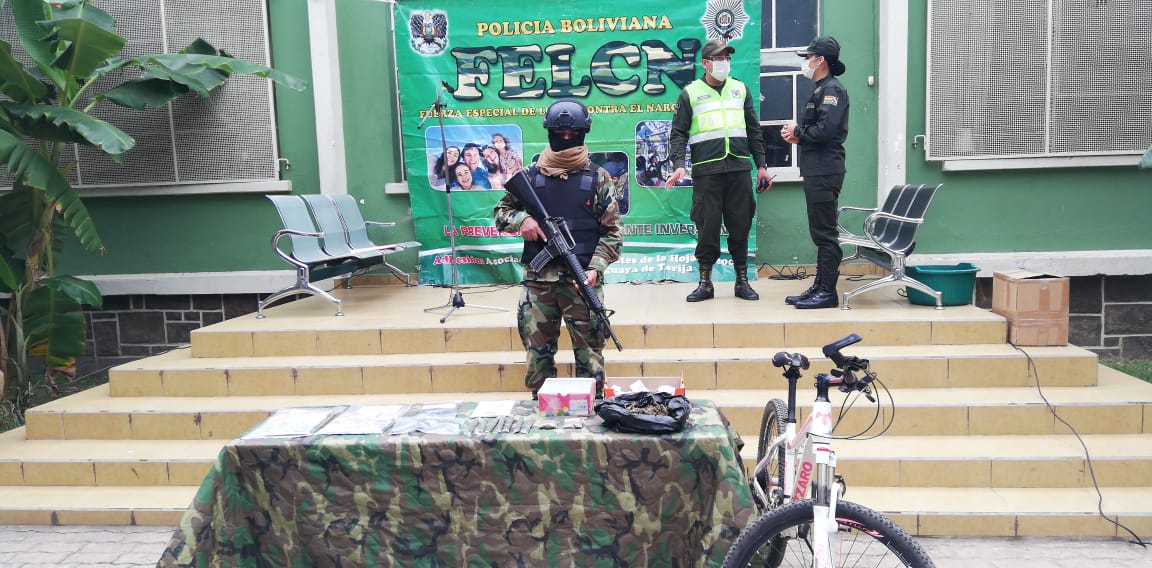 Aprehenden a dos personas que se dedicaban al microtráfico en Tarija