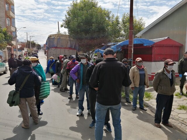 Liberan a productores agrícolas arrestados