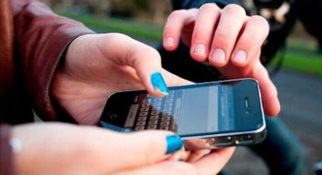 Roban un celular a mujer en Juan XXIII