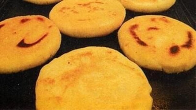 Escasea harina en mercados y aumenta la venta de pan