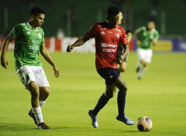 Los clubes deciden negociar directo con los jugadores