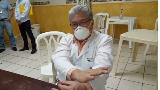 Médico boliviano afirma que Ivermectina no trae contraindicaciones
