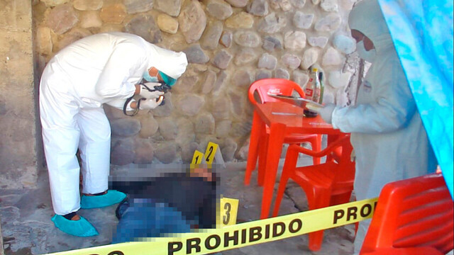Alexander, el policía que levantó casi 300 cadáveres en Tarija