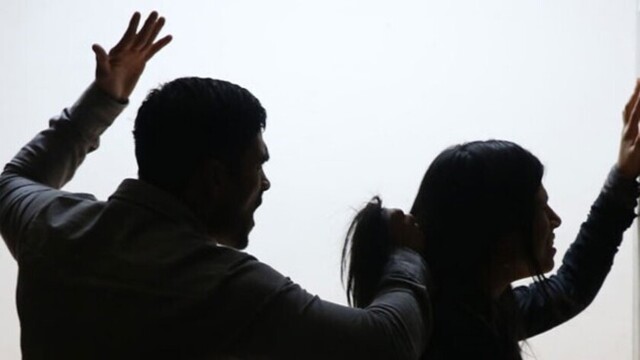 Ebrio golpeó a su concubina y al hijo de ella