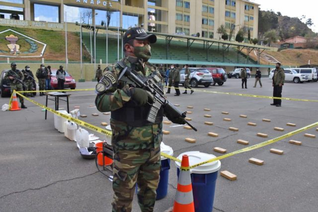 Caen narcos que emboscaron a policías