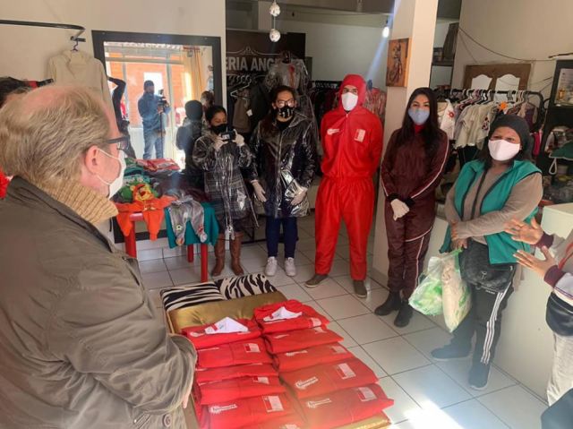 Textiles locales fabricarán trajes de seguridad para la Gobernación de Tarija