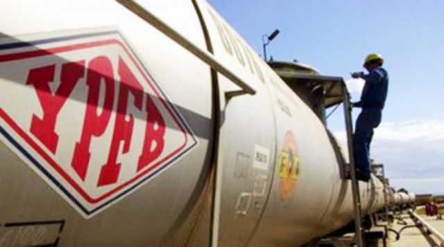 Informe: Desembolso de $us 100 mil en YPFB transgredió el estatuto y el conducto regular