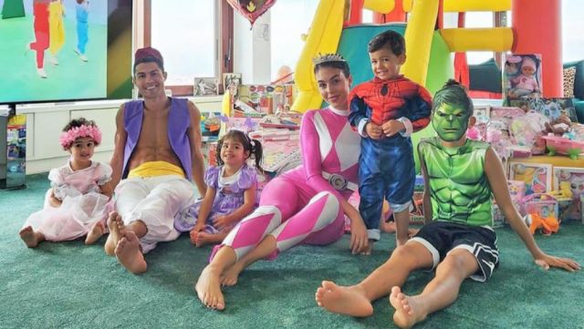 Los hijos de CR7 celebran  sus 3 añitos