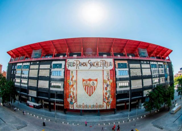 Regresa el fútbol español con el clásico de Sevilla