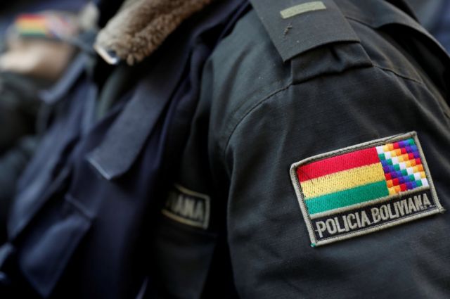 Policía fue apedreado y está hospitalizado