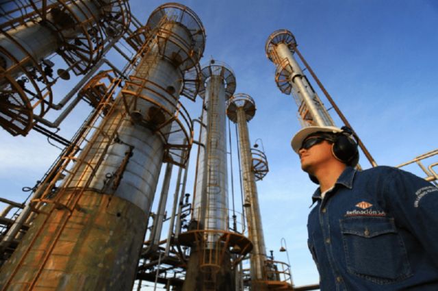 Ajustan protocolos de bioseguridad en la industria petrolera para frenar avance del Covid-19